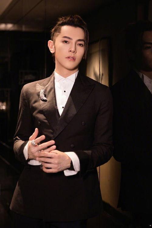 台湾娱乐圈爆料汪东城,揭秘台娱圈不为人知的幕后故事 第1张 台湾娱乐圈爆料汪东城,揭秘台娱圈不为人知的幕后故事 第1张